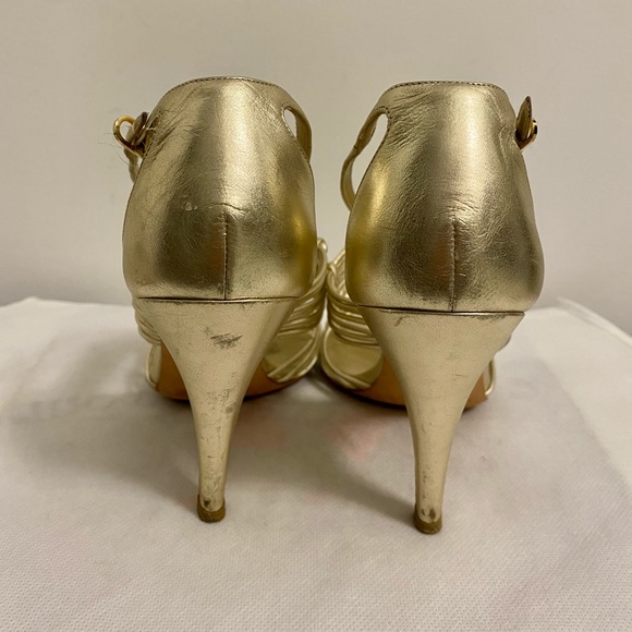 Authentic Chanel heels - Picture 3 of 12